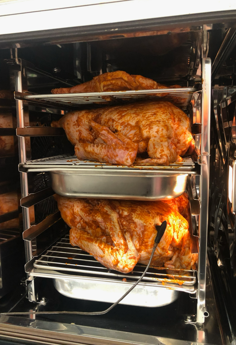 Knusprig gegrillte Gans für fünf Personen, Preis und Termin angegeben.