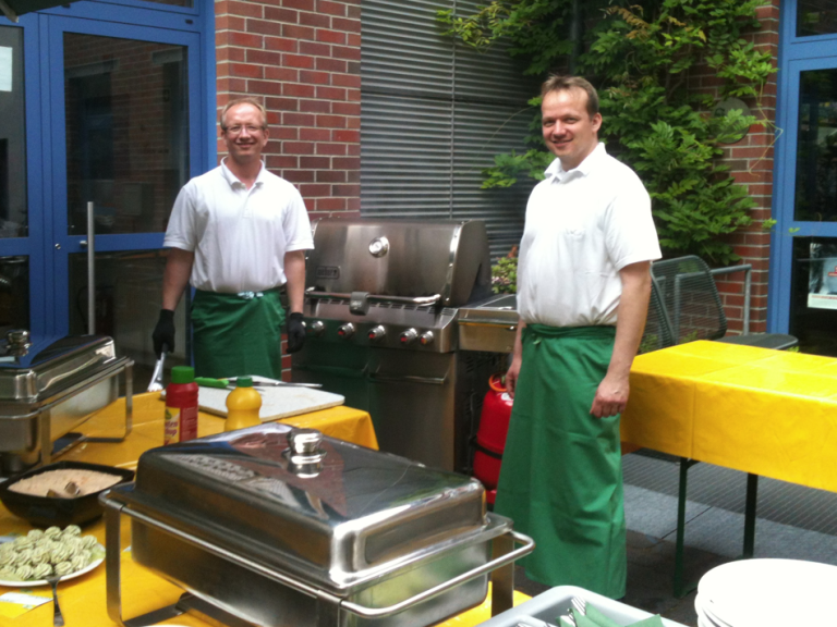 Kai beim Partyservice Kai beim Partyservice